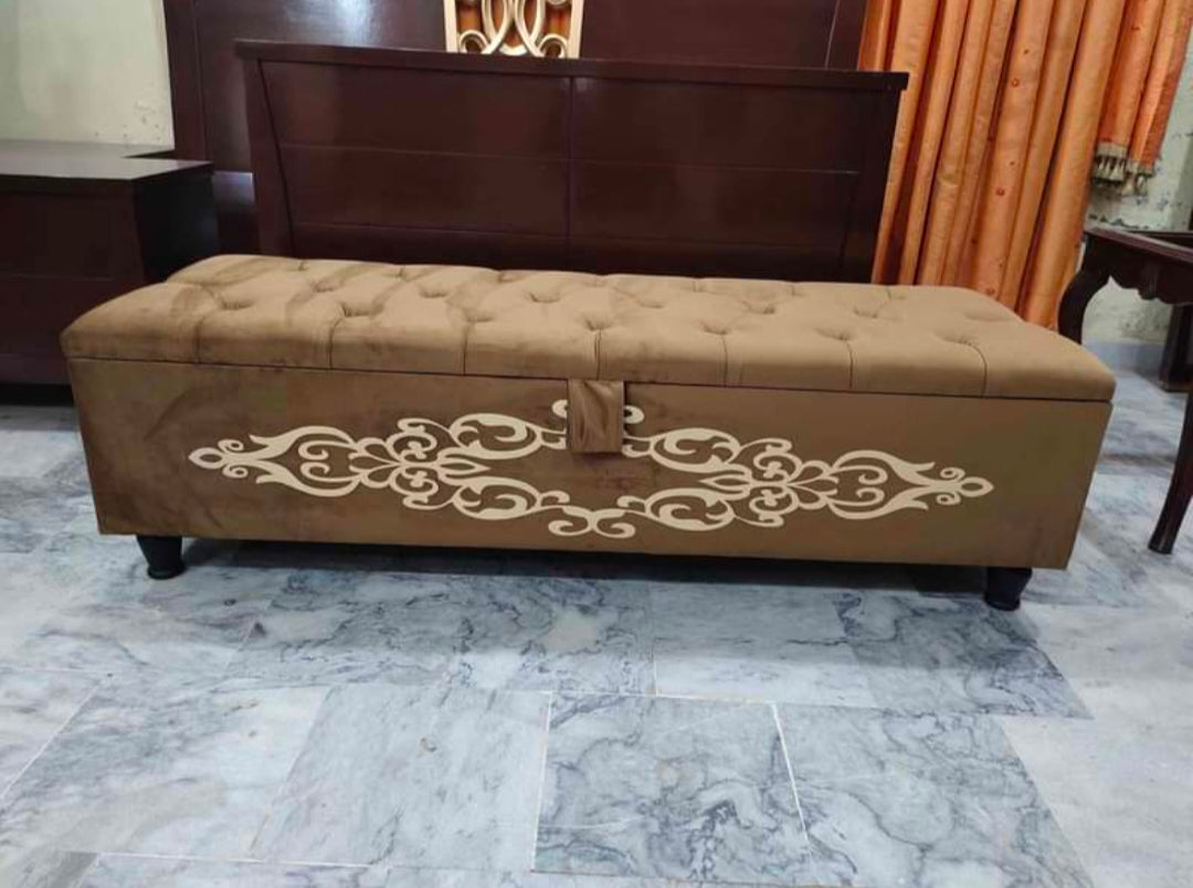Ottoman Storage puffy (3 seater)