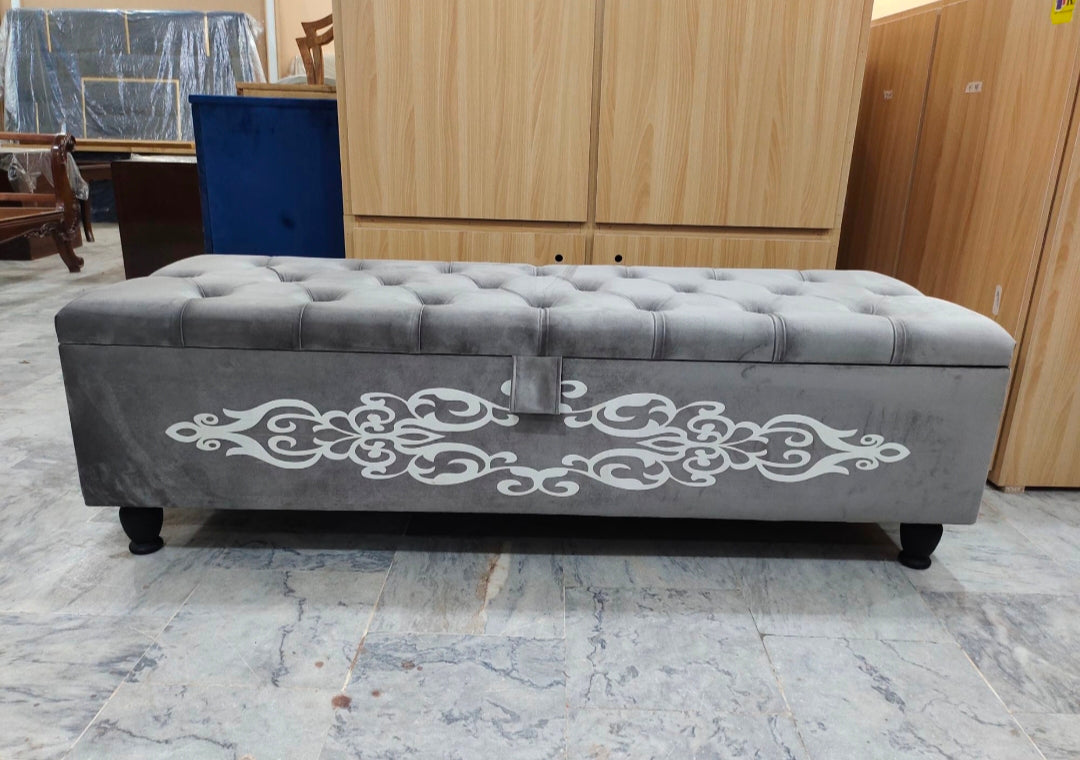 Ottoman Storage puffy (3 seater)