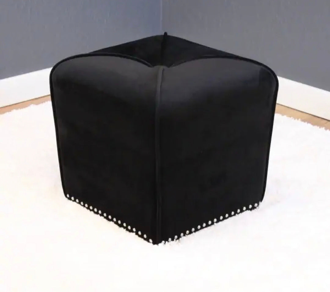 Tufted Button Ottoman