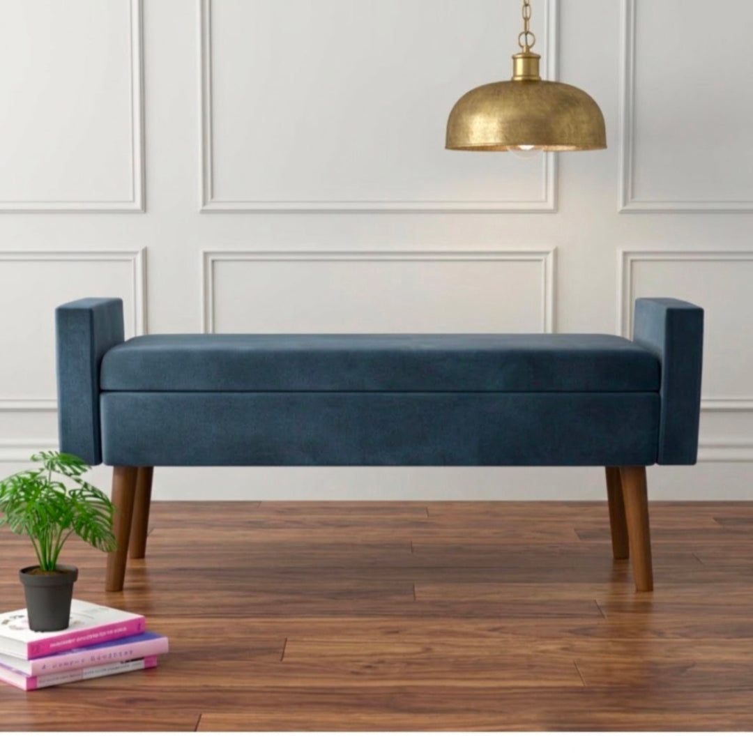 Flip Top Storage Arm